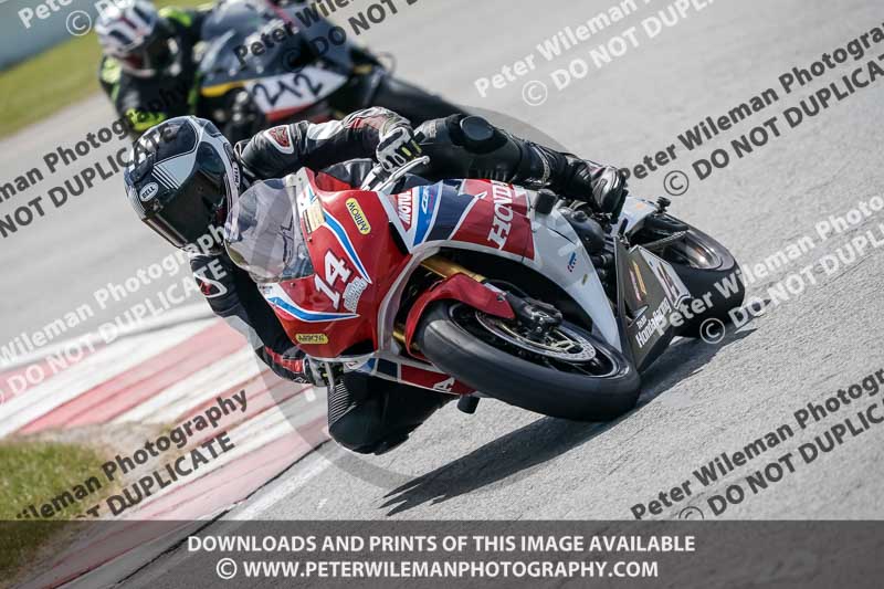donington no limits trackday;donington park photographs;donington trackday photographs;no limits trackdays;peter wileman photography;trackday digital images;trackday photos